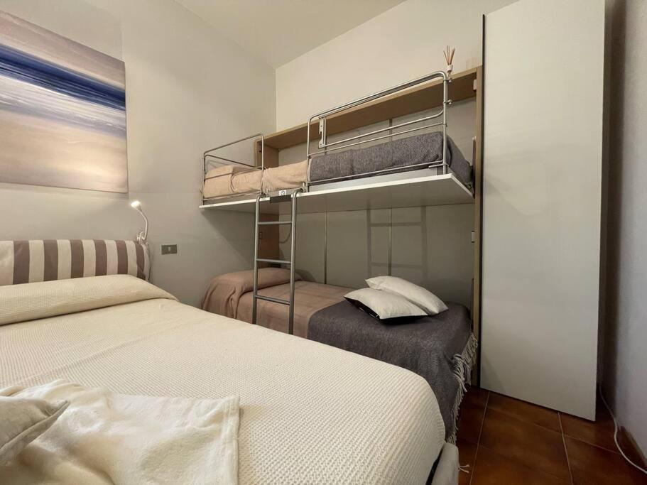 Free Parking Casa Con Giardino - Centro Mare A 5 Minuti Leilighet Pietra Ligure Eksteriør bilde