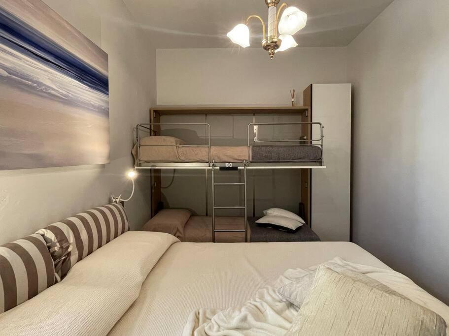Free Parking Casa Con Giardino - Centro Mare A 5 Minuti Leilighet Pietra Ligure Eksteriør bilde